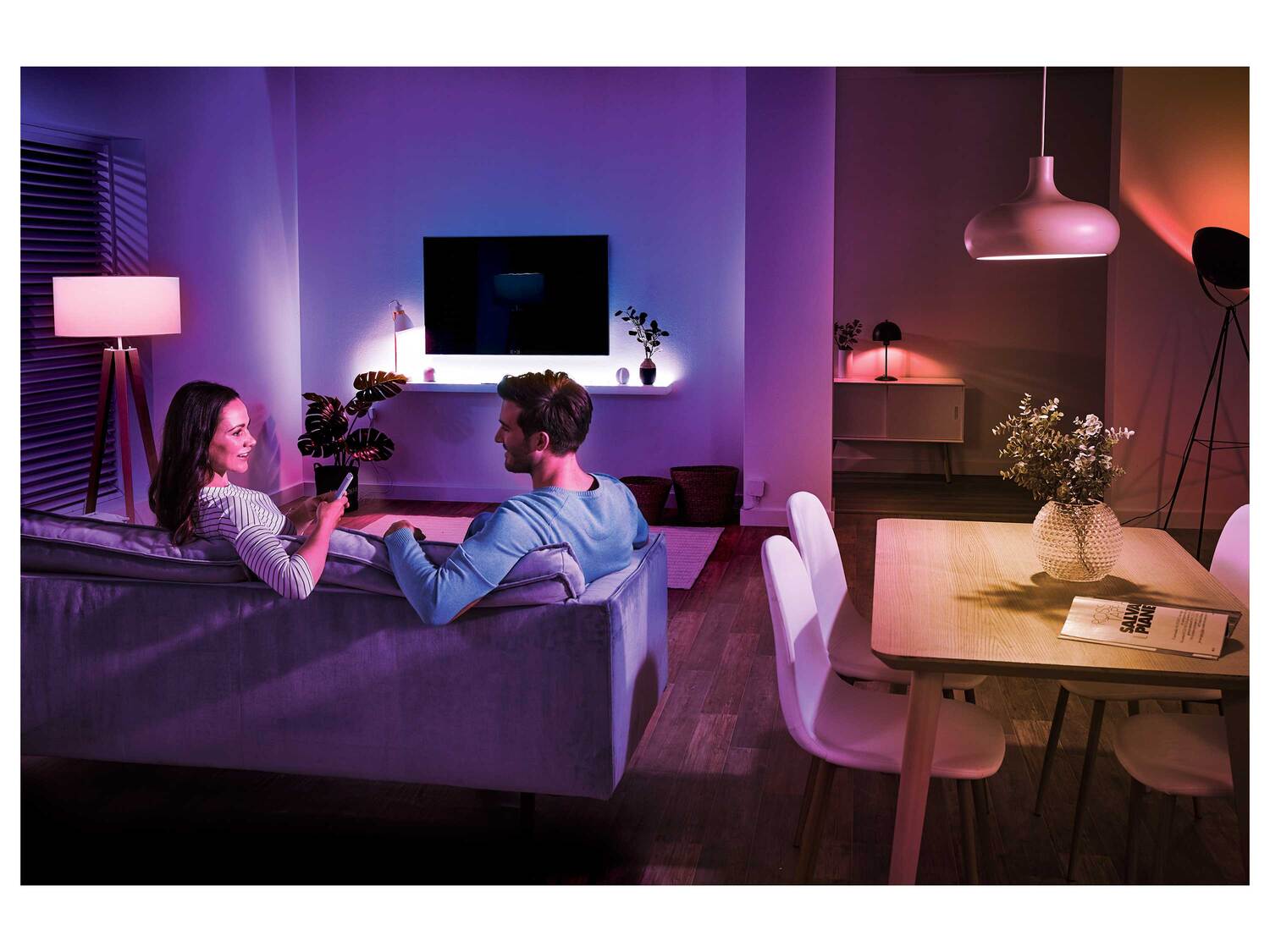 Ampoule LED RGB connectée , le prix 7.99 €
- Au choix :
- E14 : 6,5 W, 470 ...