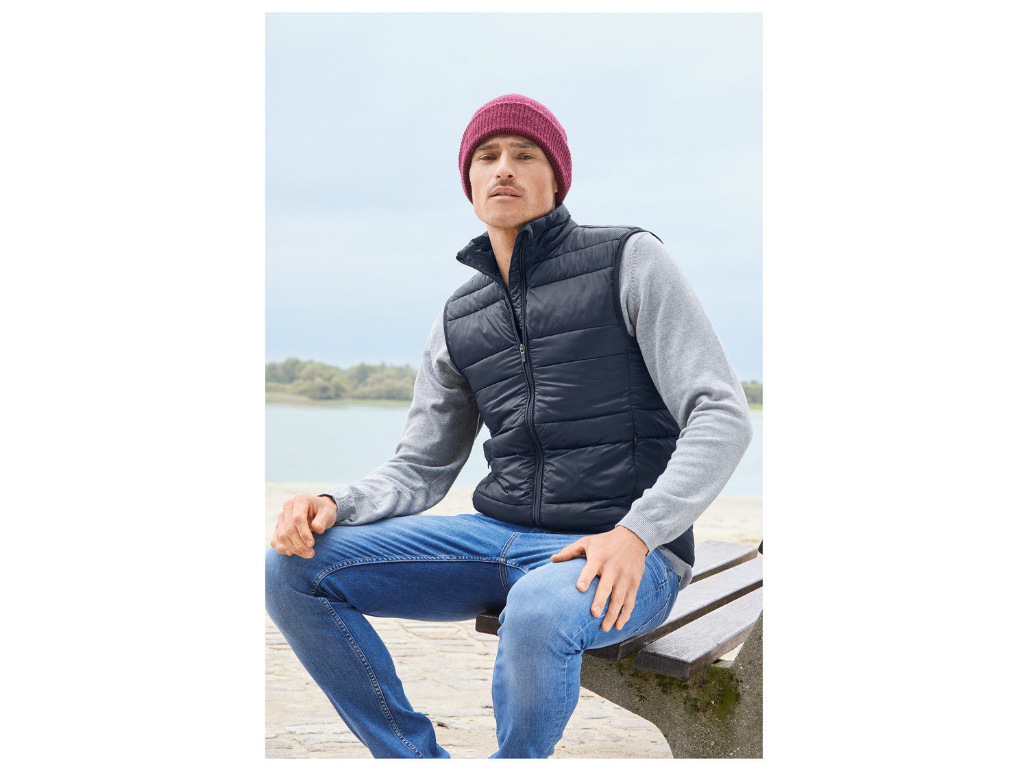 Doudoune sans manches femme ou homme , le prix 12.99 €
- Du S au XL selon modèle.
- ...